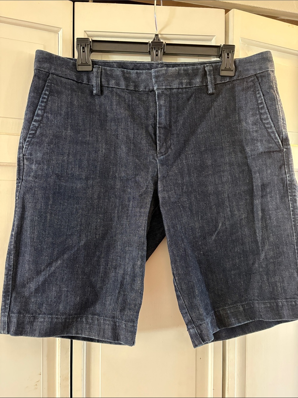 GAP Women’s Indigo Denim-Look Bermuda Shorts